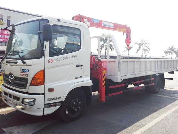 Xe tải Hino FC gắn cẩu Kanglim 3 tấn
