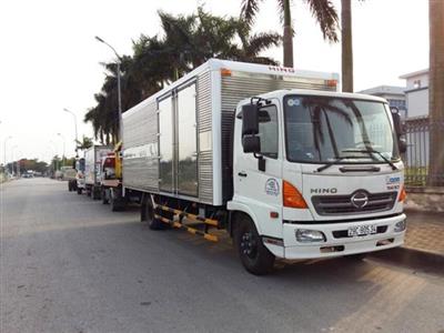 Xe tải Hino 6,4 tấn - Thùng dài 6,8 M